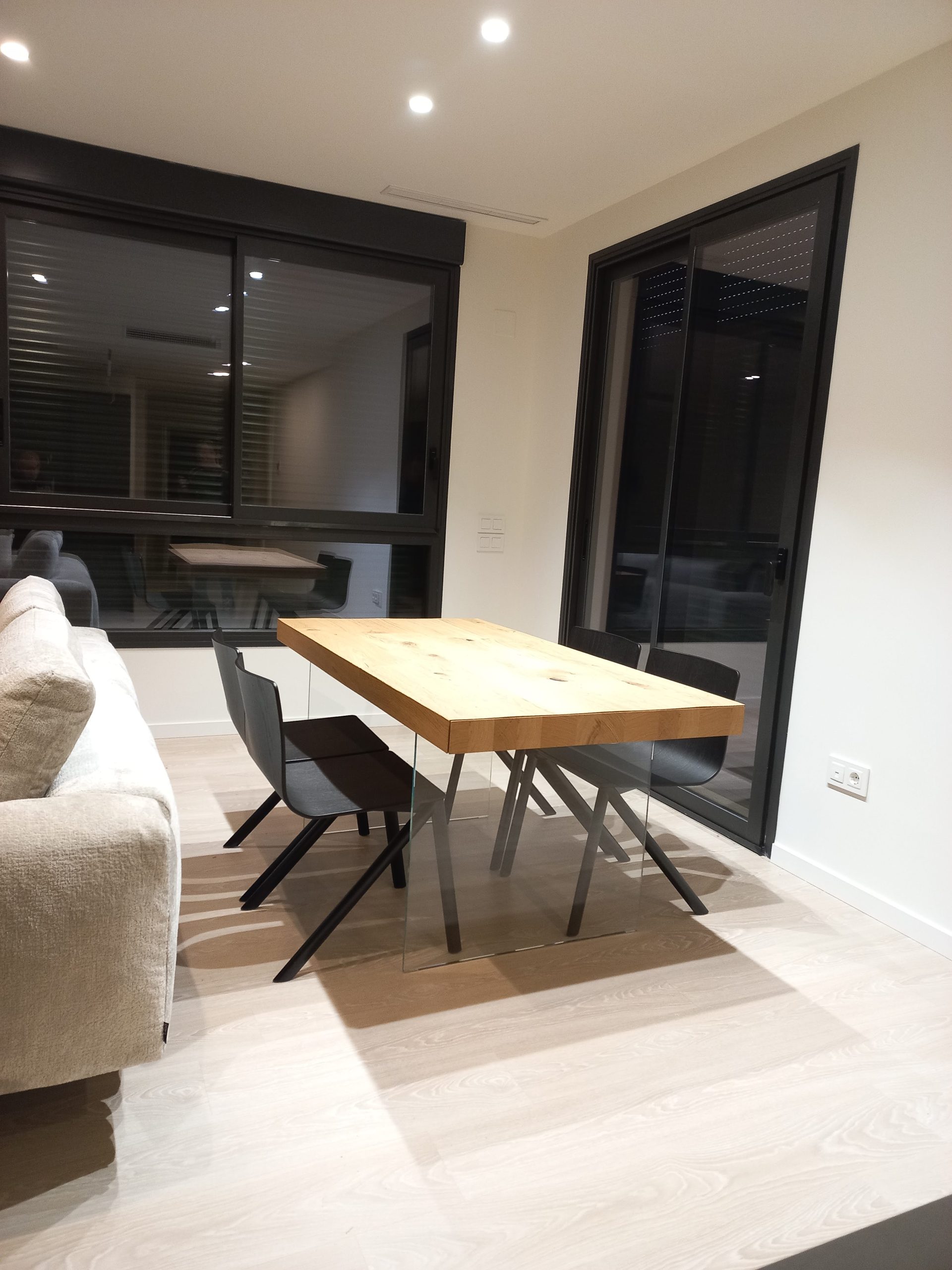 Mueblería de Ángel distribuidor de la firma de muebles italiana LAGO.