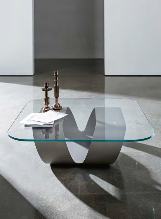 MESA DE CENTRO Cristalia